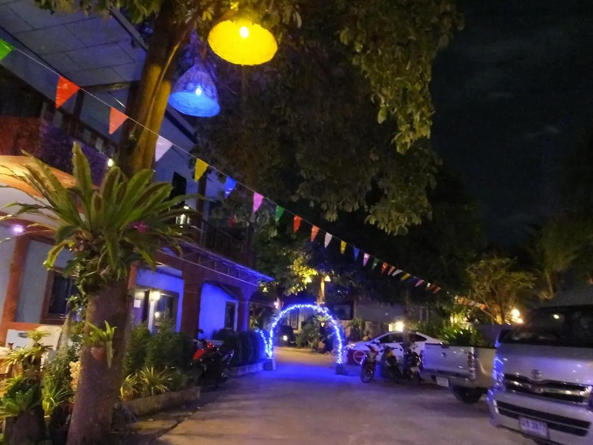 Blue Andaman Lanta Resort Ko Lanta 2*,